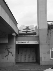 U-Bahn Römerstadt 1